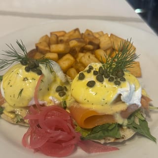 Smoked Salmon Benedict
