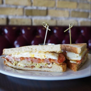 Fried Eggs BLT